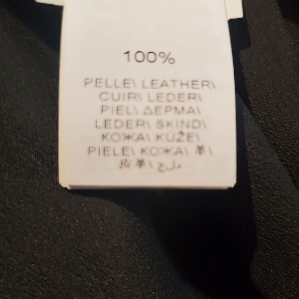 Leather coat - Picture 8 of 8